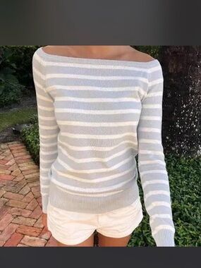 Brandy Melville Off-the-Shoulder Striped Sweater - White & Light Gray